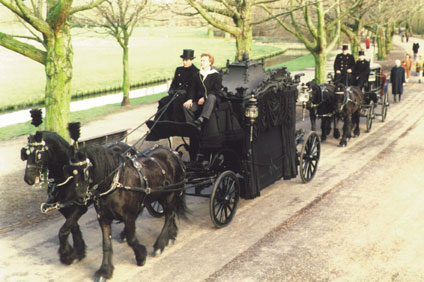 Op de bok bij de uitvaart van een 100-jarige in 1993